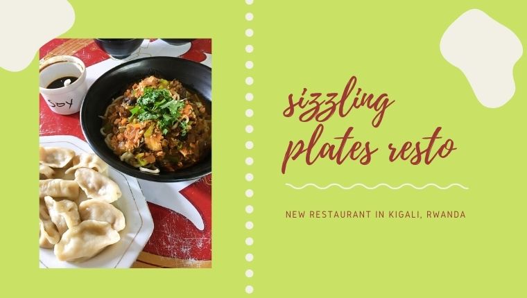 Sizzling Plateの文字と水餃子